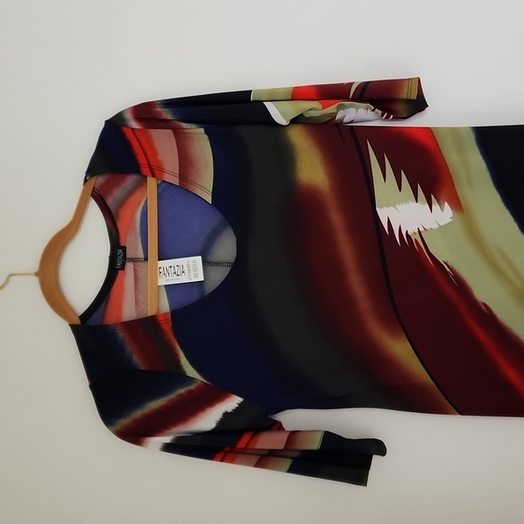 Fantazia Maxi Dress Medium with 3/4 sleeves. Draps beautifully. - Picture 2 of 4